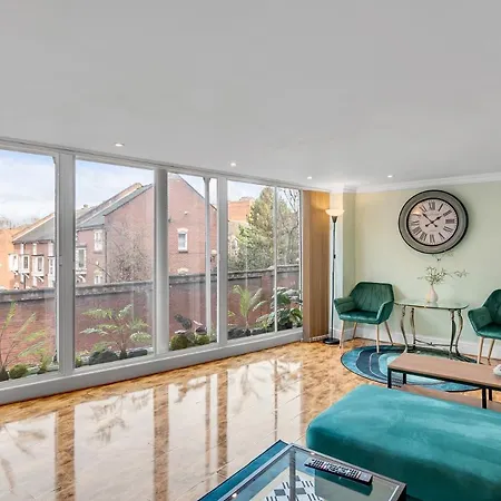 Stylish Apartment Near Norwich Cathedral & Castle Норвич Экстерьер фото