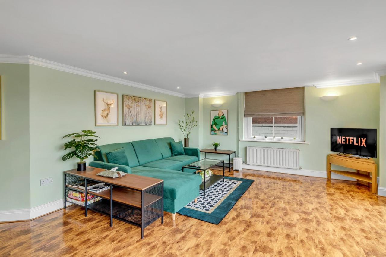 2br Brewery View Stylish Fast Wifi Apartment
